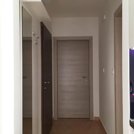 شقة By The Sea Razanj, - 13507 *